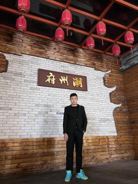 邓增灿 深圳 25岁 175cm 60kg