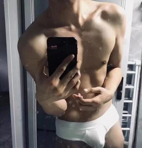 申怡 深圳 35岁 175cm 65kg