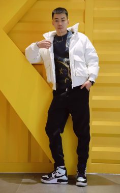 綦建虹 深圳 30岁 174cm 58kg