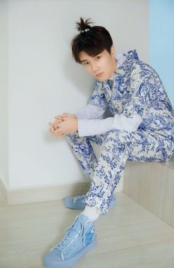 彭佩奥 深圳 26岁 175cm 56kg