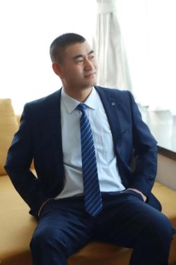 黄旭熙 深圳 53岁 175cm 80kg