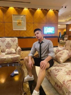 周其仁 深圳 27岁 182cm 76kg