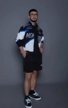 龚俊龙 深圳 34岁 175cm 70kg