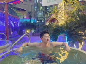 肖亚庆 深圳 22岁 180cm 63kg