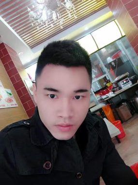 帝龙小金 深圳 31岁 177cm 66kg