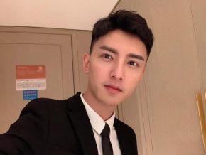 彭实戈/Charles 深圳 26岁 177cm 64kg