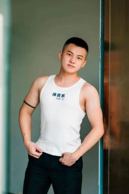 张小野 深圳 30岁 173cm 71kg