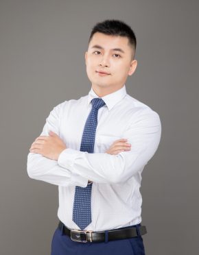 邱皓标 深圳 33岁 173cm 72kg