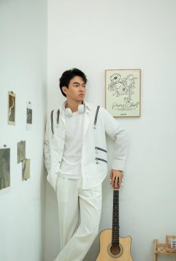 陈子豪 深圳 20岁 183cm 75kg