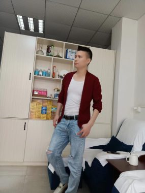 李亚伟 深圳 43岁 175cm 69kg