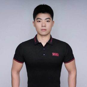 王標標 深圳 30岁 175cm 66kg