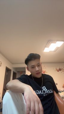 曹自立 深圳 28岁 178cm 70kg