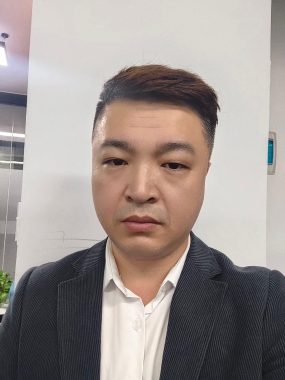 杜洪岩 深圳 43岁 166cm 73kg