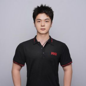 贺建亮 深圳 26岁 178cm 66kg