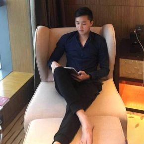 东浩/珠海小杰 深圳 34岁 173cm 65kg
