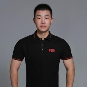 顿付军 菏泽 39岁 180cm 70kg