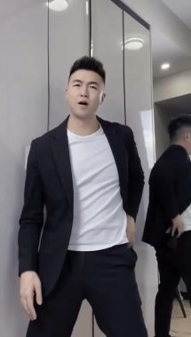 曹泰铭 菏泽 45岁 185cm 85kg