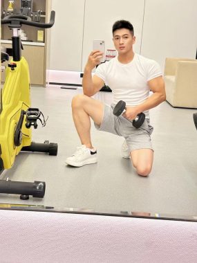 G0036 深圳 28岁 175cm 70kg