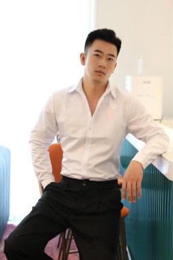 秦良玉 烟台 38岁 180cm 78kg