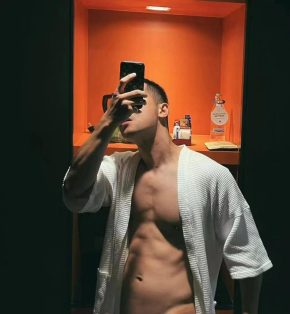 阿陆 深圳 29岁 178cm 73kg