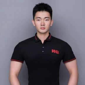 甄景平 深圳 28岁 180cm