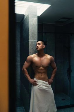 盖瑞 深圳 26岁 186cm 85kg