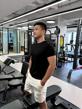 王少帅 深圳 31岁 180cm 80kg