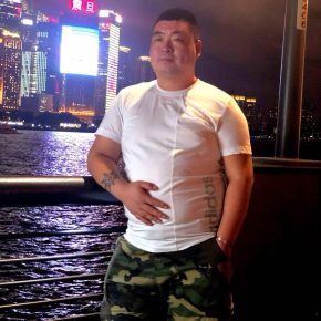 张伟 青岛 38岁 179cm 114kg