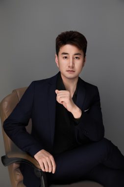 沙潘停 临沂 33岁 182cm 75kg