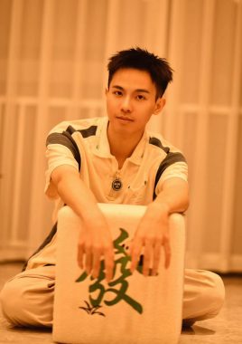 甘定弘 成都 29岁 178cm 67kg