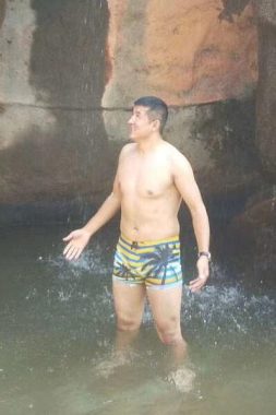 瓦力 成都 46岁 178cm 80kg