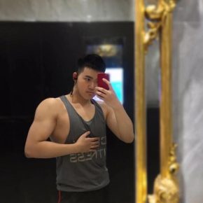 印奇 成都 29岁 177cm 71kg