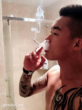 张靓颖 成都 33岁 188cm 75kg