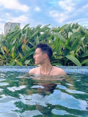 郭麒麟 成都 27岁 180cm 60kg
