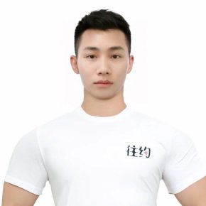 曹世鹏 成都 32岁 172cm 65kg