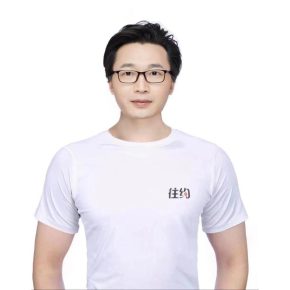 李宁 成都 44岁