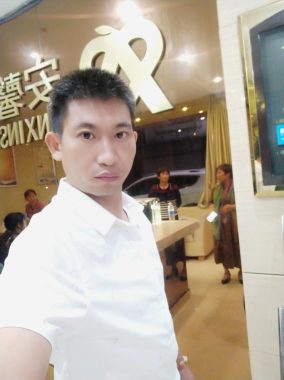代书海 成都 47岁 166cm 73kg