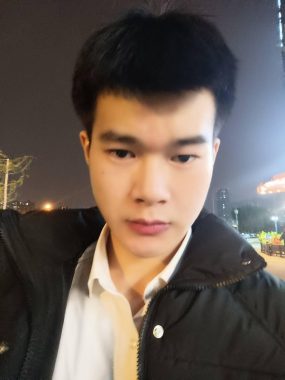 杨鹏 成都 22岁 175cm 60kg