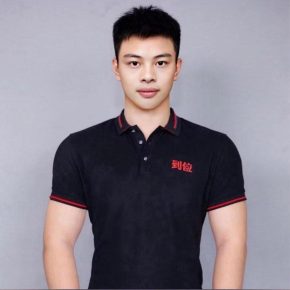 黄凯 成都 32岁 165cm 85kg