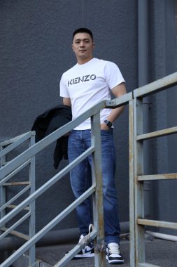 刘志雄 成都 41岁 187cm 86kg