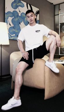 高斌 成都 35岁 185cm 78kg