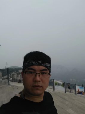 李亚朋 石家庄 41岁 175cm 80kg