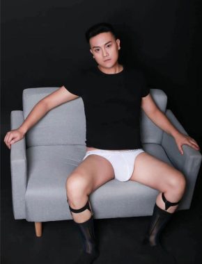 沈鹏 西安 30岁 185cm 75kg