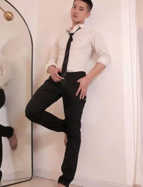 苏旭明 西安 29岁 177cm 68kg