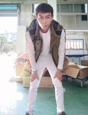 刘士玉 西安 45岁 175cm 59kg