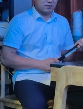 白东平 西安 42岁 175cm 95kg