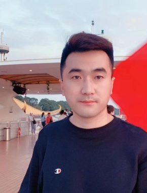 赵向东 西安 34岁 175cm 68kg