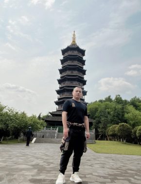 胡国岩 郑州 38岁 173cm 85kg