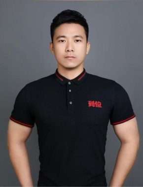 贾路冰 郑州 32岁 173cm 70kg