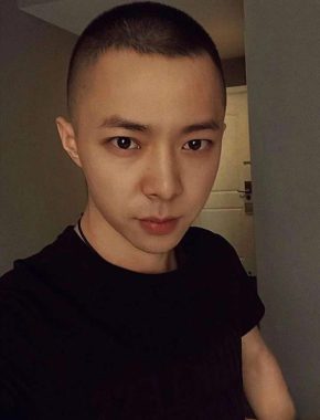 李肇星 郑州 33岁 176cm 60kg